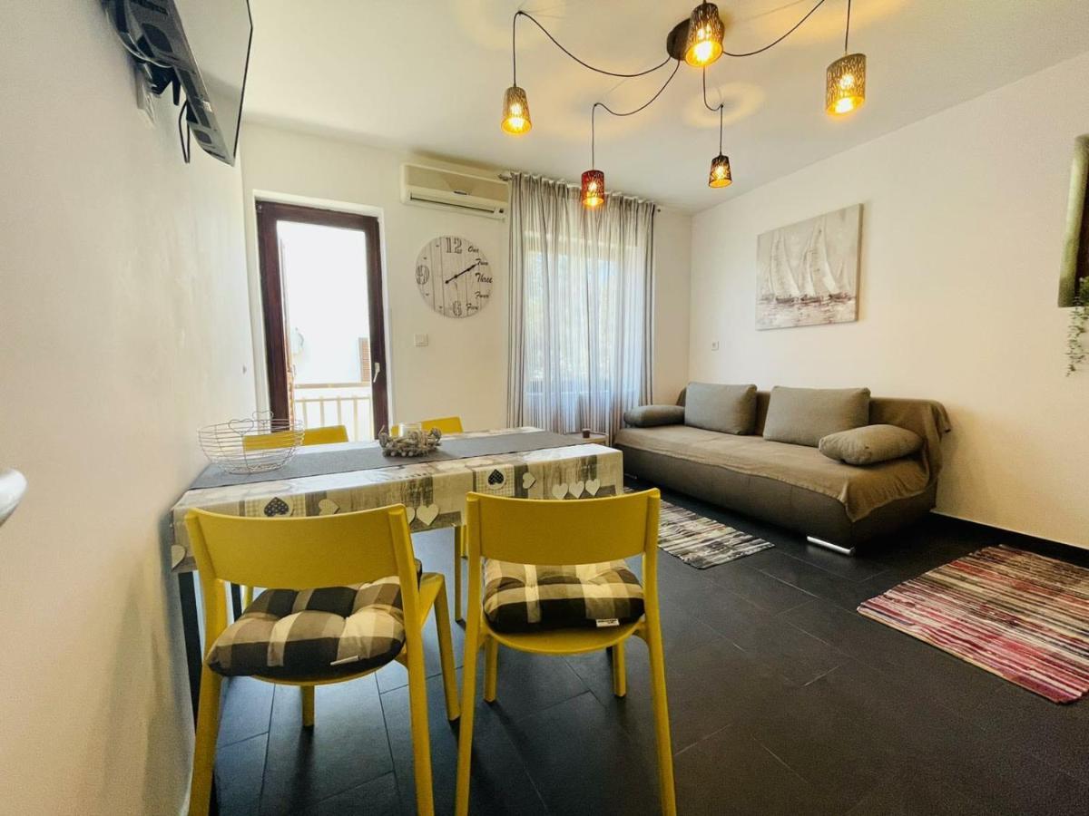 Vila Beleca Krk - Apartments Rest & Sea 크르크 외부 사진